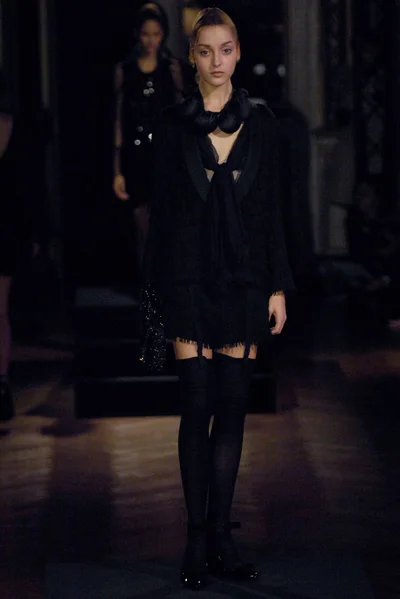 Look 4